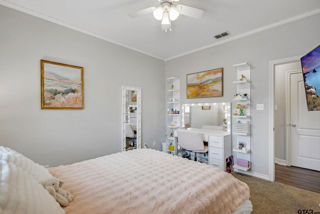 15113 Boaz Ln, Lindale, TX 75771