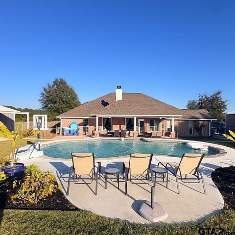 15113 Boaz Ln, Lindale, TX 75771