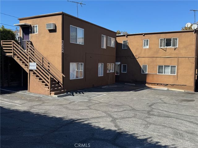 3024 Pico, Santa Monica, CA 90405
