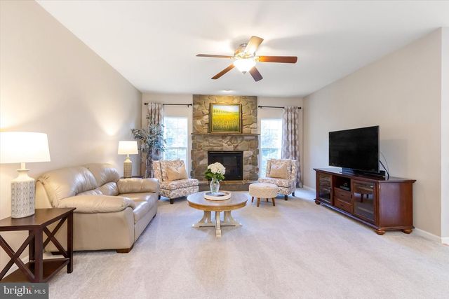125 CLAUDE CT SE, Leesburg, VA 20175