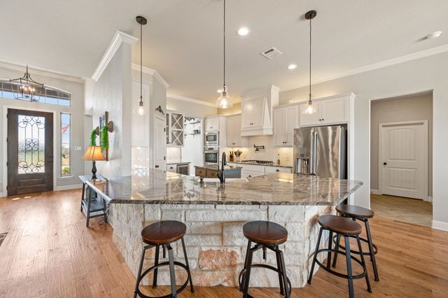 13420 Moorhouse Way, Justin, TX 76247