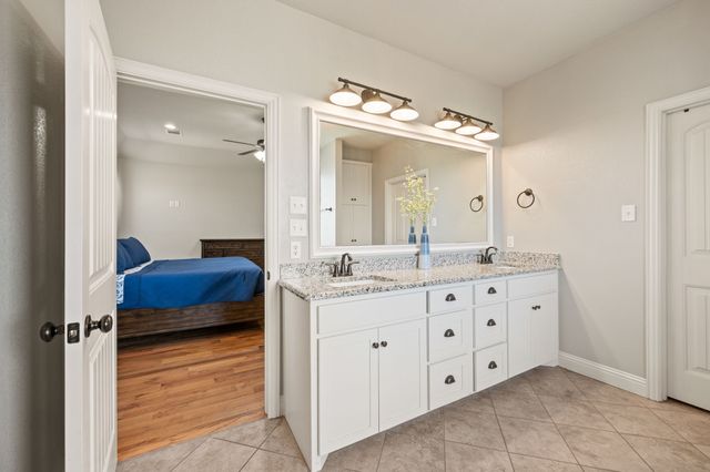 13420 Moorhouse Way, Justin, TX 76247