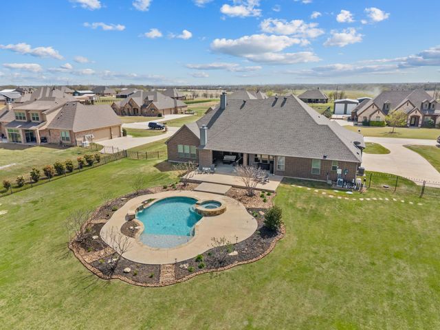13420 Moorhouse Way, Justin, TX 76247