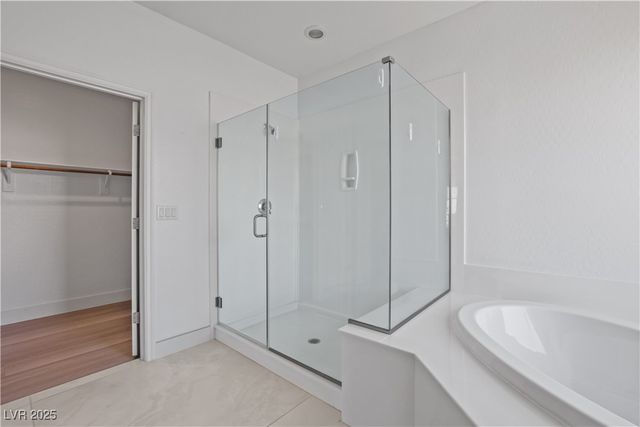 7324 West WHITE BLOOM Avenue, Las Vegas, NV 89117