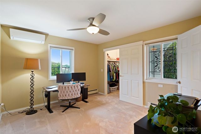 13710 SE 251st Place, Kent, WA 98042