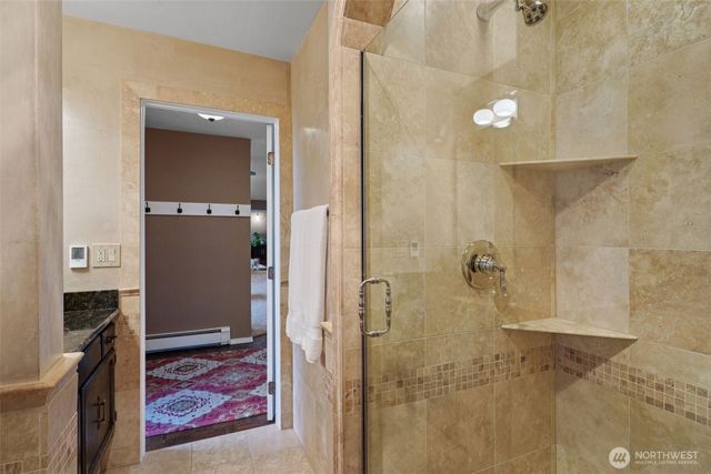 13710 SE 251st Place, Kent, WA 98042