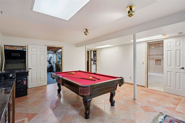 13710 SE 251st Place, Kent, WA 98042