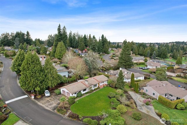 13710 SE 251st Place, Kent, WA 98042