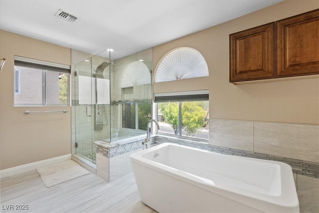 8228 Ocean Terrace Way, Las Vegas, NV 89128