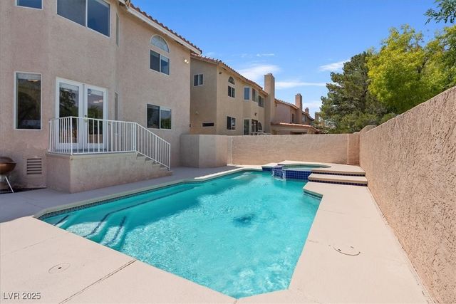 8228 Ocean Terrace Way, Las Vegas, NV 89128