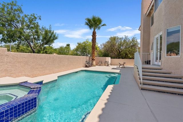 8228 Ocean Terrace Way, Las Vegas, NV 89128