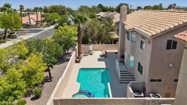8228 Ocean Terrace Way, Las Vegas, NV 89128