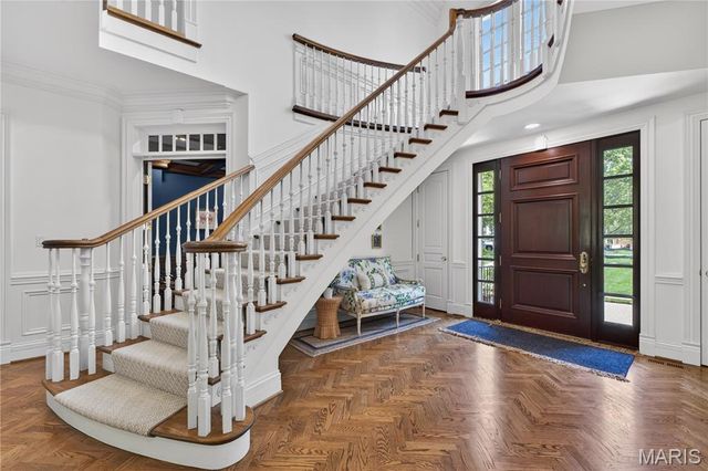 25 Fair Oaks Drive, St Louis, MO 63124