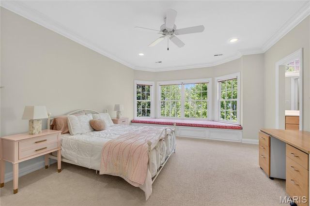 25 Fair Oaks Drive, St Louis, MO 63124