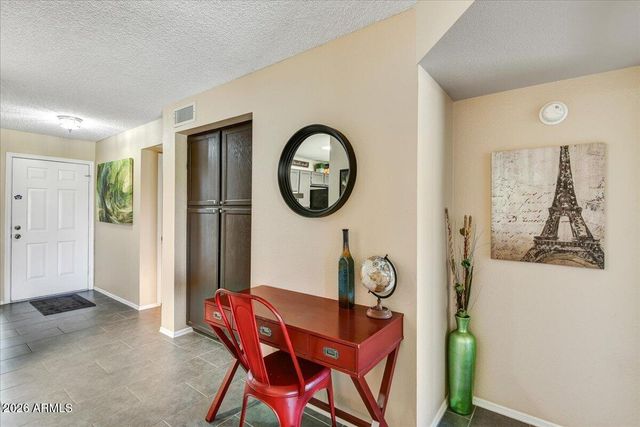 9276 W MORROW Drive, Peoria, AZ 85382