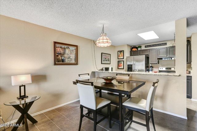 9276 W MORROW Drive, Peoria, AZ 85382