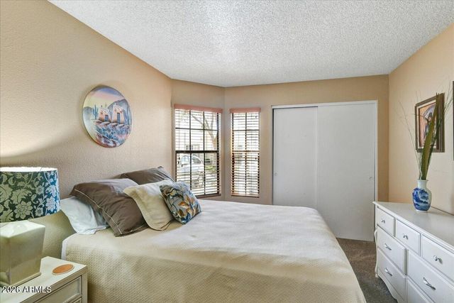 9276 W MORROW Drive, Peoria, AZ 85382
