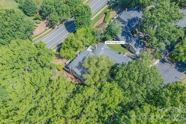 2705 Tiergarten Lane, Charlotte, NC 28210