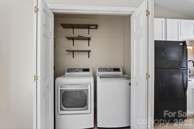2705 Tiergarten Lane, Charlotte, NC 28210