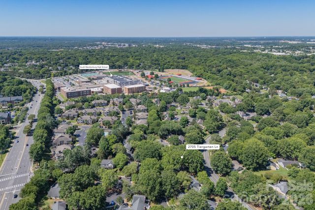 2705 Tiergarten Lane, Charlotte, NC 28210