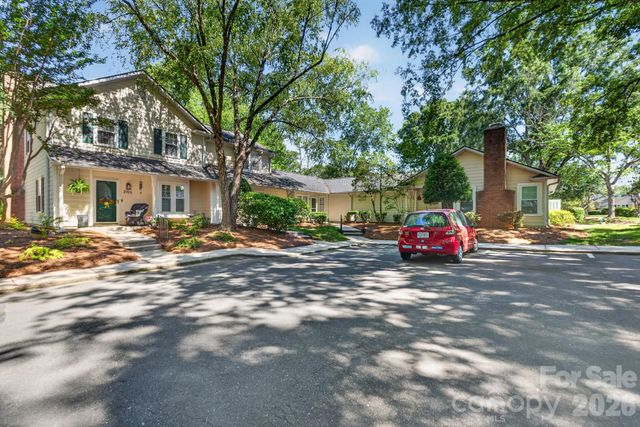 2705 Tiergarten Lane, Charlotte, NC 28210