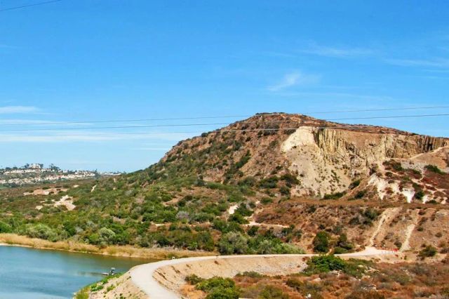 3712 Ridge Court, Carlsbad, CA 92010