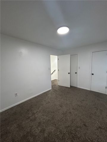 1855 W Deane Street A, Fayetteville, AR 72703