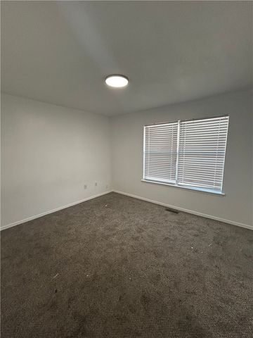 1855 W Deane Street A, Fayetteville, AR 72703