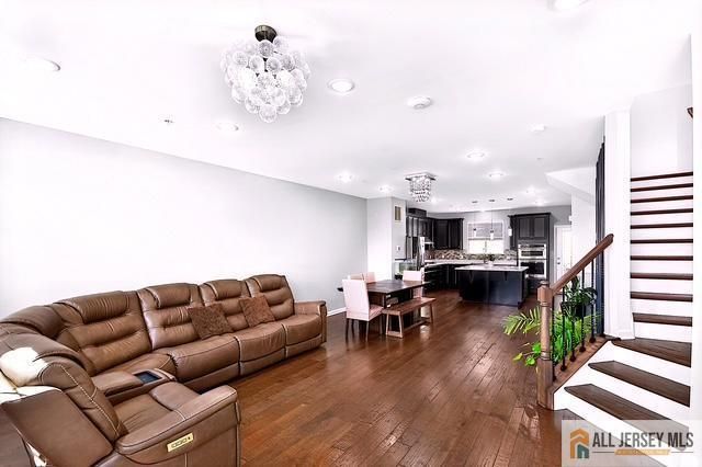 310 South Drive, North Brunswick, NJ 08902