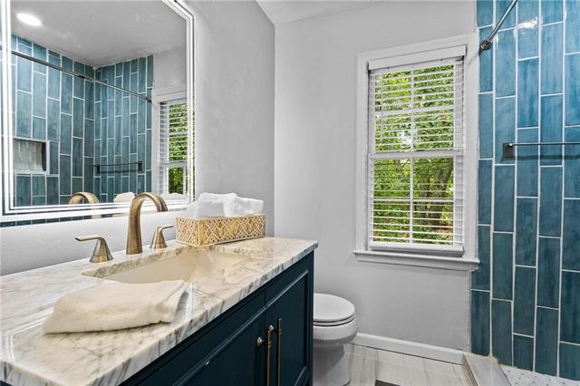 1996 Morning NW Walk, Acworth, GA 30102