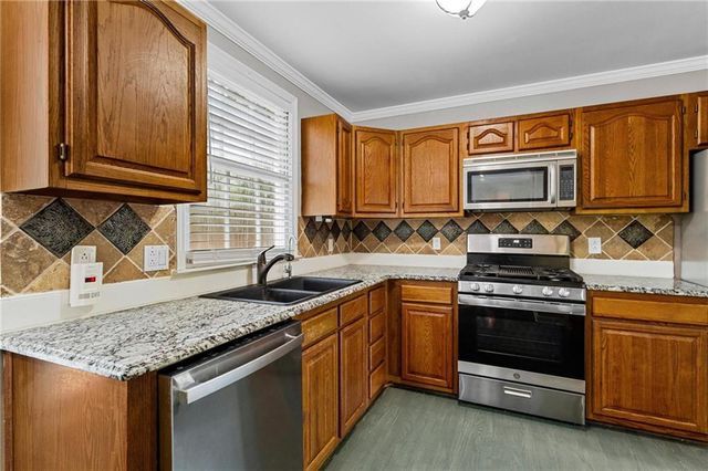 1996 Morning NW Walk, Acworth, GA 30102