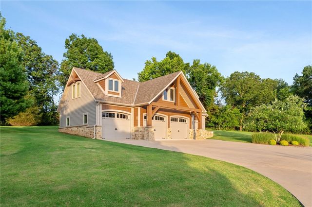 22631 Jennings Drive, Springdale, AR 72764