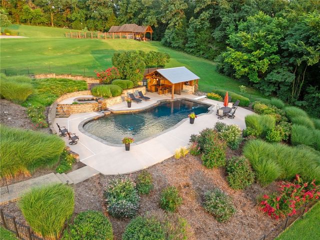 22631 Jennings Drive, Springdale, AR 72764