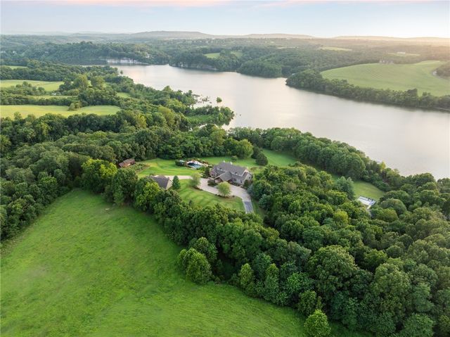 22631 Jennings Drive, Springdale, AR 72764