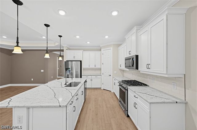 18456 Royal Hammock BLVD, Naples, FL 34114