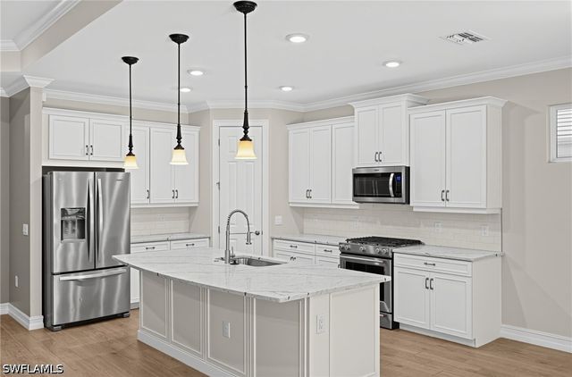 18456 Royal Hammock BLVD, Naples, FL 34114