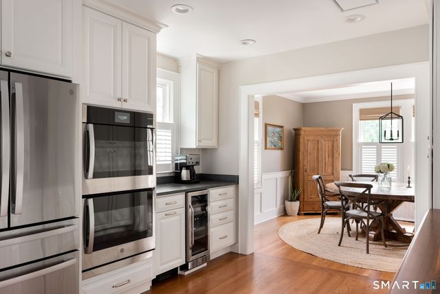 15 Sunset Terrace, West Hartford, CT 06107
