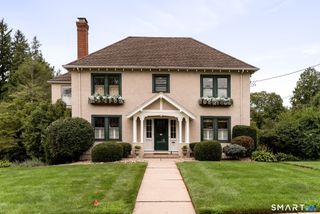 15 Sunset Terrace, West Hartford, CT 06107