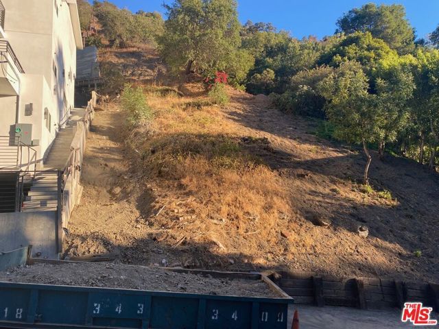 9812 Portola Drive, Beverly Hills, CA 90210