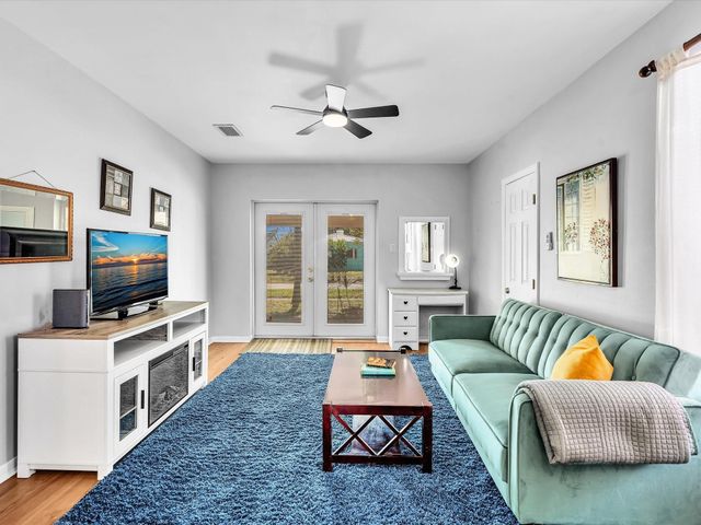 1835 Roosevelt Street, Hollywood, FL 33020