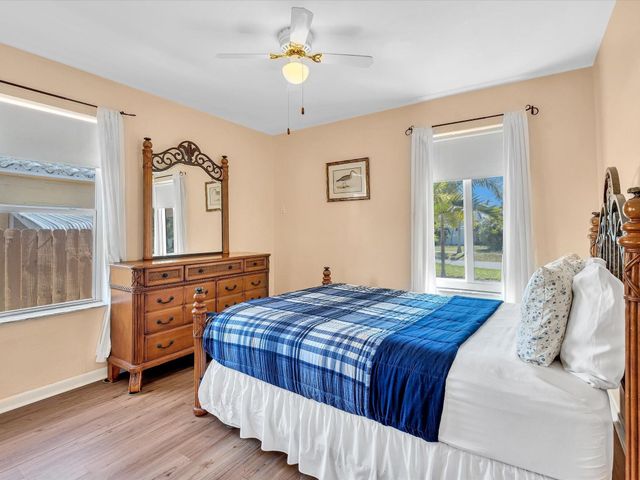 1835 Roosevelt Street, Hollywood, FL 33020