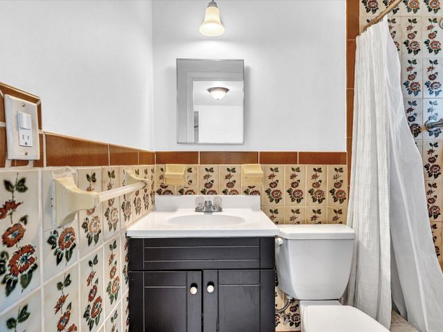 1835 Roosevelt Street, Hollywood, FL 33020