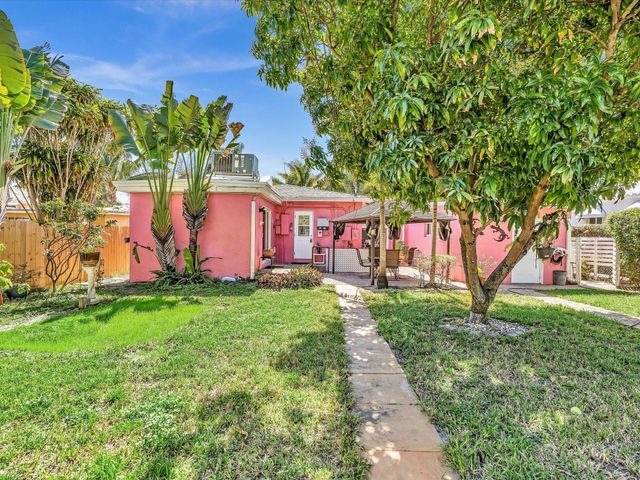 1835 Roosevelt Street, Hollywood, FL 33020