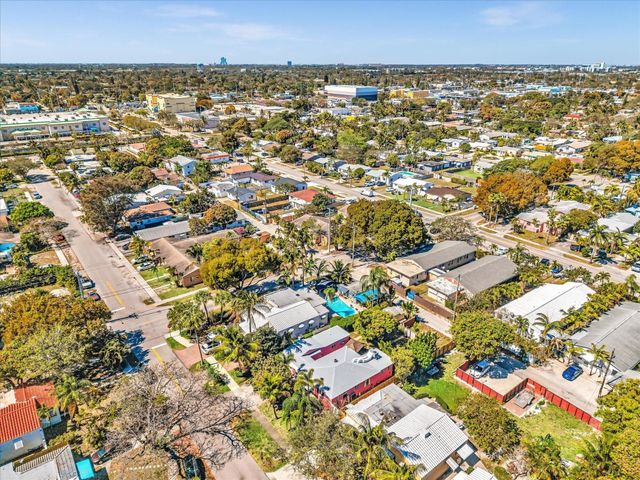 1835 Roosevelt Street, Hollywood, FL 33020