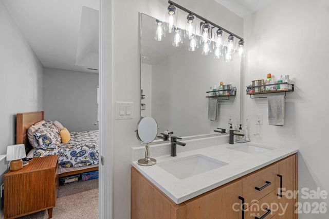 107 Howe Street, Belmont, NC 28012