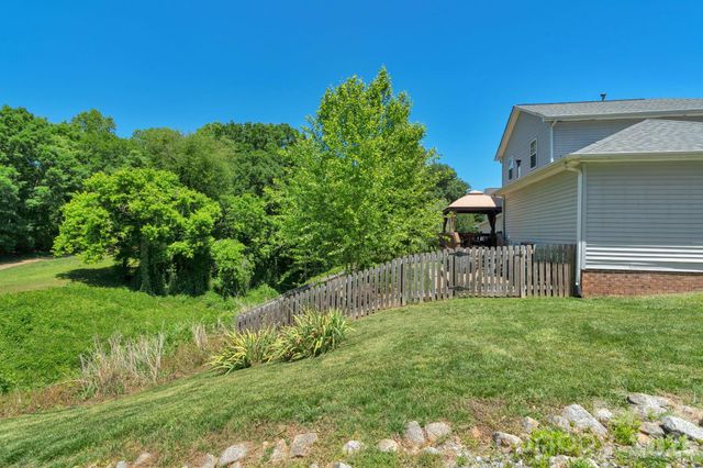 107 Howe Street, Belmont, NC 28012