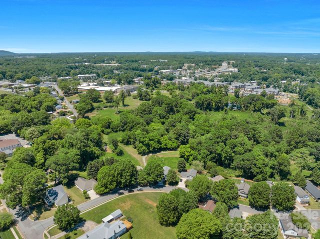 107 Howe Street, Belmont, NC 28012