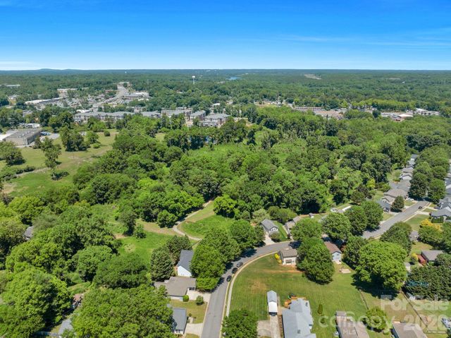 107 Howe Street, Belmont, NC 28012