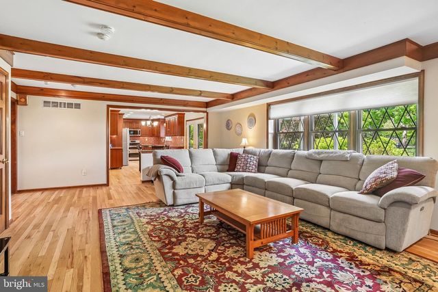 642 FRIAR DR, Yardley, PA 19067