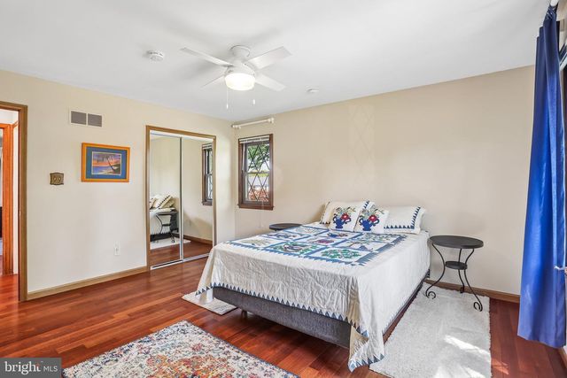 642 FRIAR DR, Yardley, PA 19067